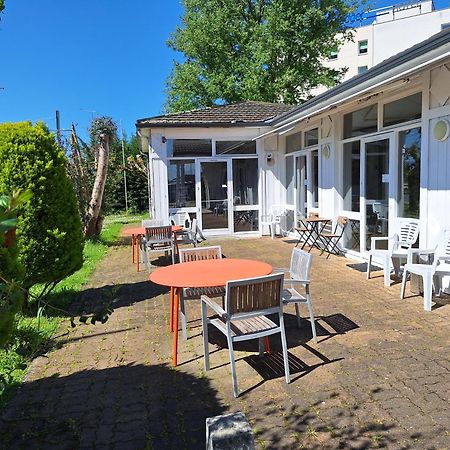 Escale Kennedy Hotel Mérignac Eksteriør billede