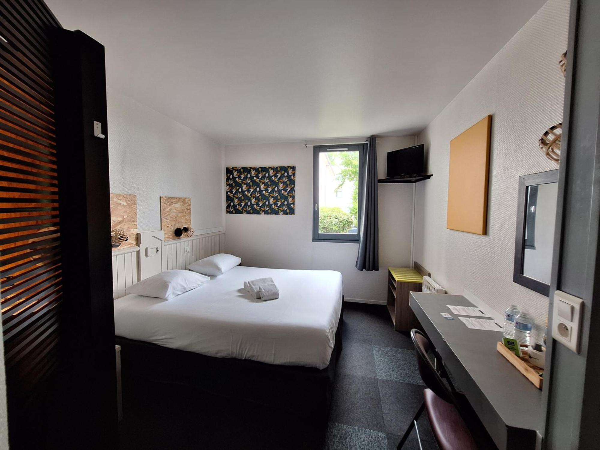 Escale Kennedy Hotel Mérignac Eksteriør billede