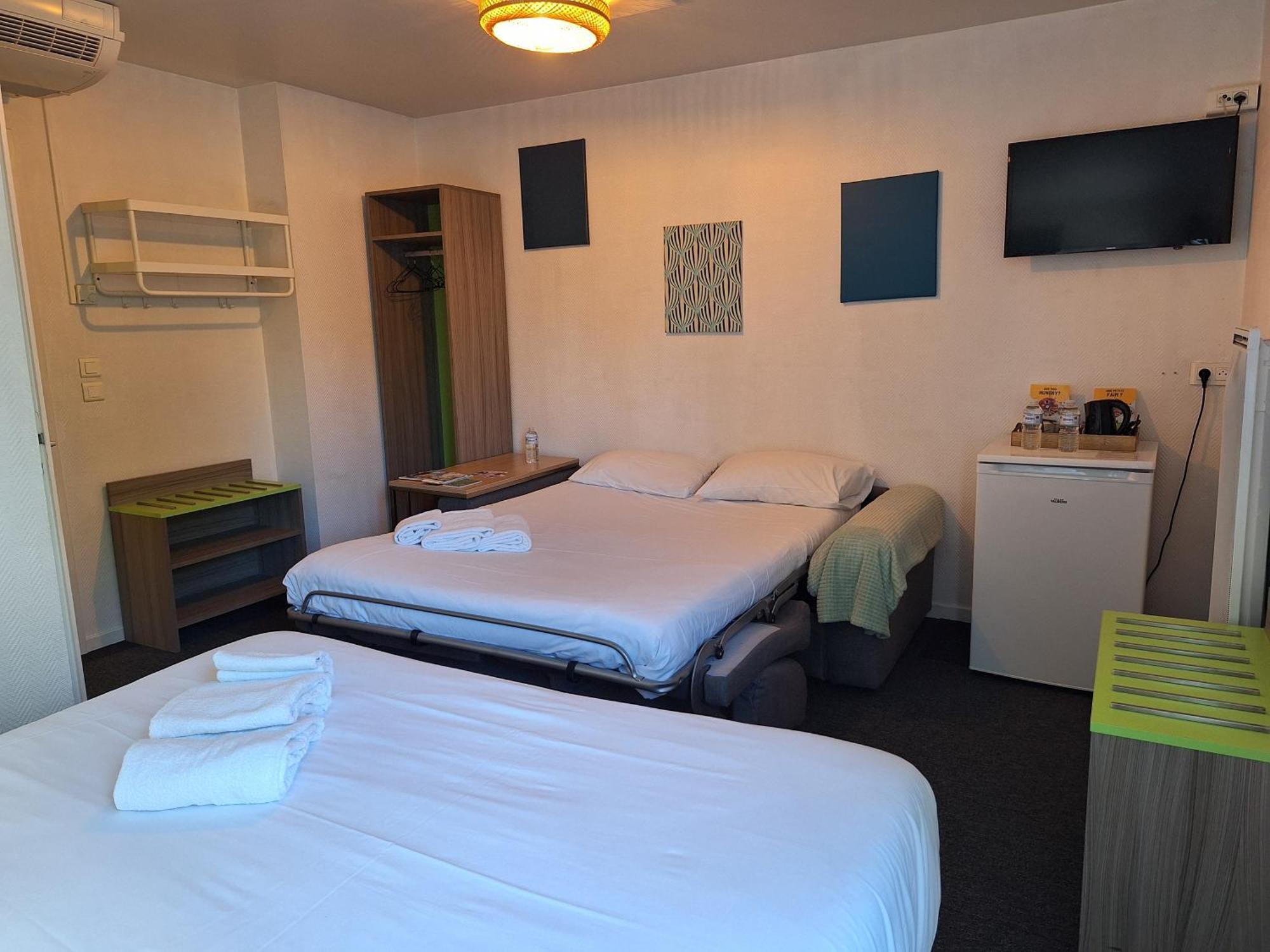 Escale Kennedy Hotel Mérignac Eksteriør billede